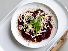 Carpaccio z červenej repy